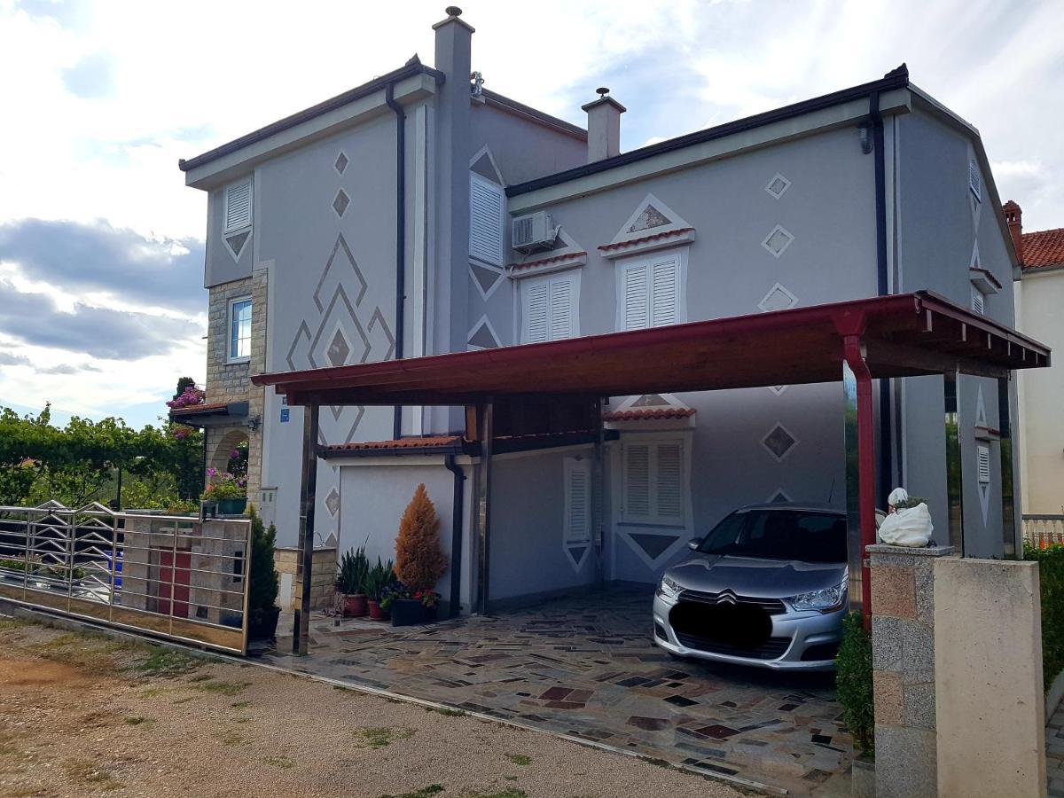 Apartments Petar & Anka Biograd na Moru Kültér fotó